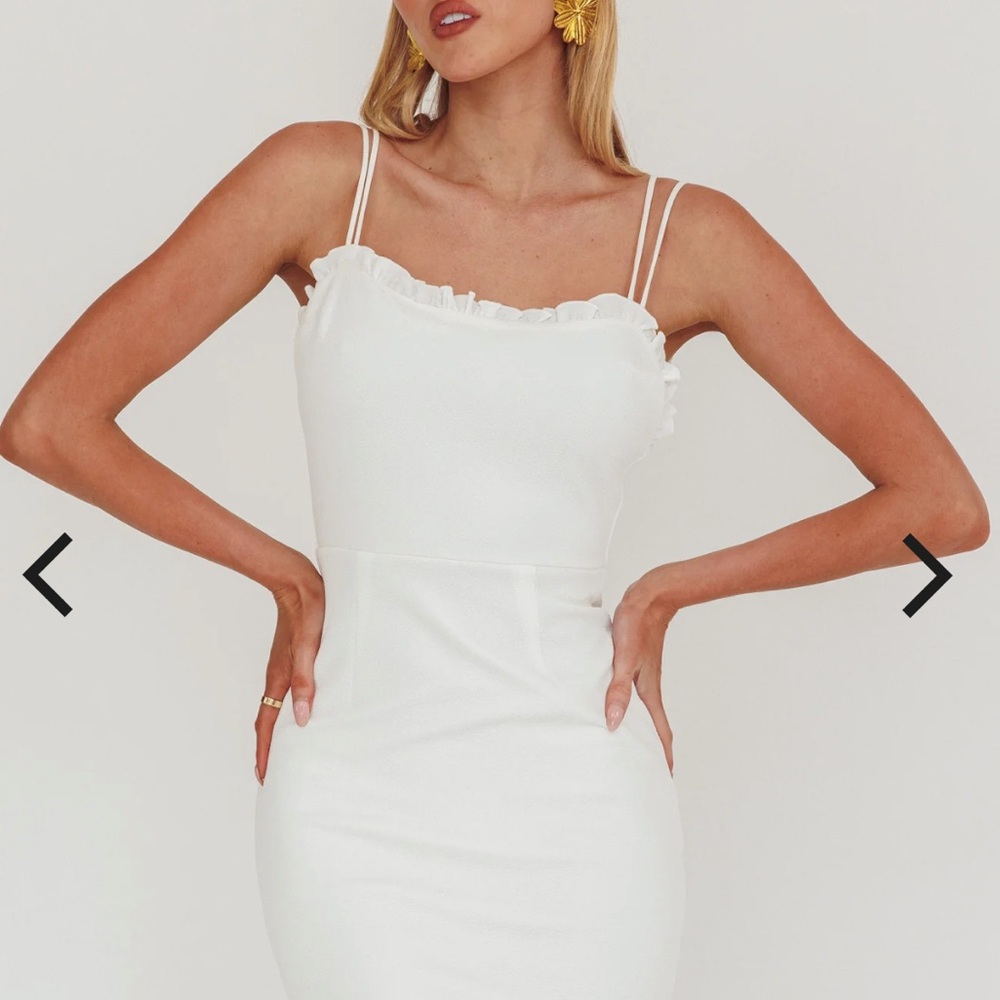 Elegant White Double Strap Bridal Dress